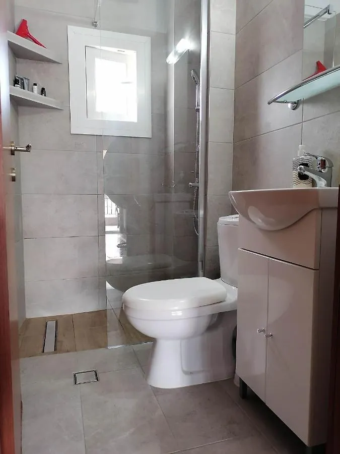 Modern&Comfortable Apartment Euosmos Thessaloniki